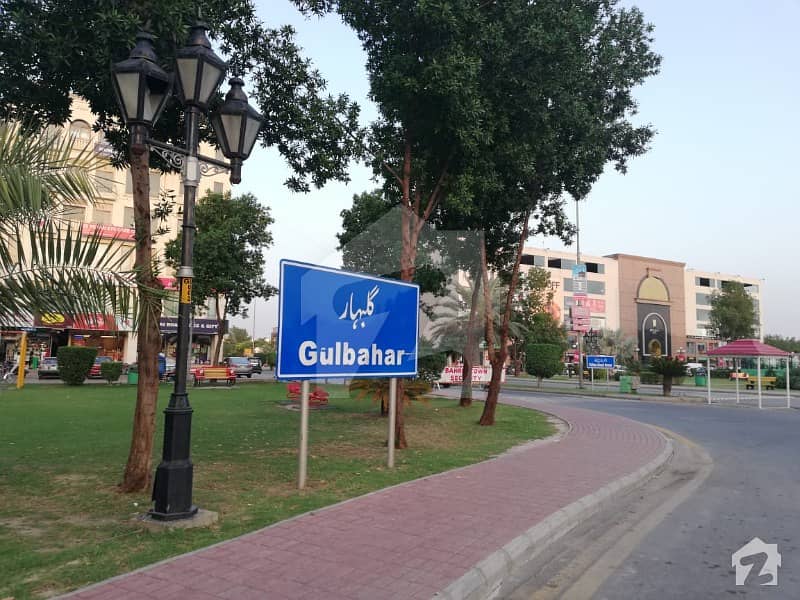 MAIN BOULEVARD SUPER-HOT LOCATION 10 MARLA PLOT FOR SALE IN FULLY POPULATED GULBAHAR BLOCK SECTOR C BAHRIA TOWN