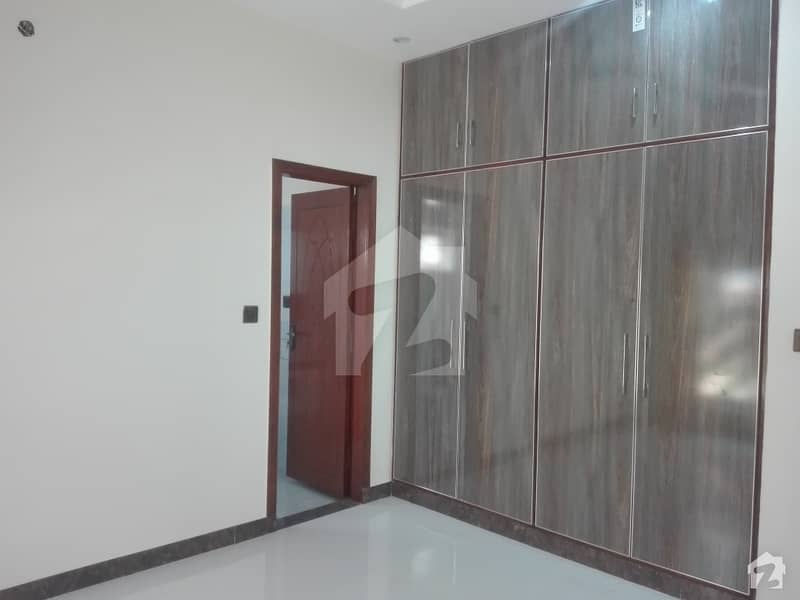 10 Marla Lower Portion In Faisal Town For Rent