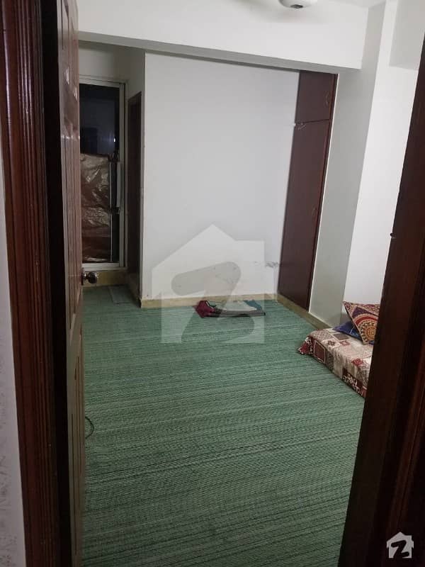 Pc Marketing Offers E-11 Markaz Flat Available For Rent Suitable For Only Families