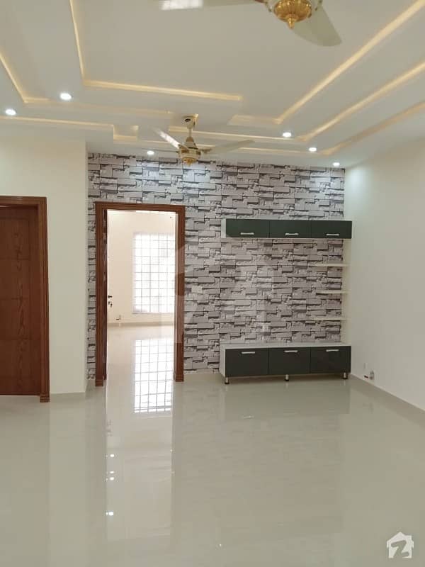 7 Marla Upper Portion For Rent Is Available Bahria Town  Phase 8 Rawalpindi