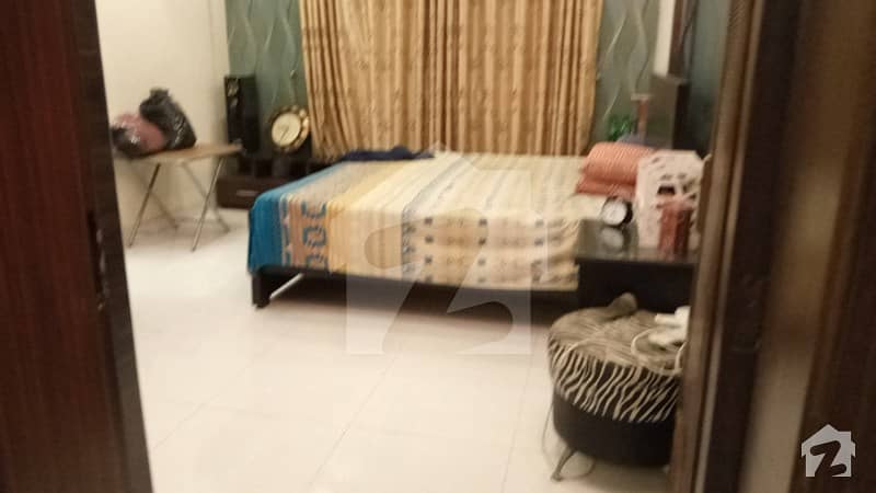 جوہر ٹاؤن لاہور میں 6 کمروں کا 1 کنال مکان 6.25 کروڑ میں برائے فروخت۔