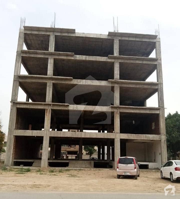 Bahira Aa  Facing  Canal 16 Marla Plaza Gray Structure Plaza For Sale