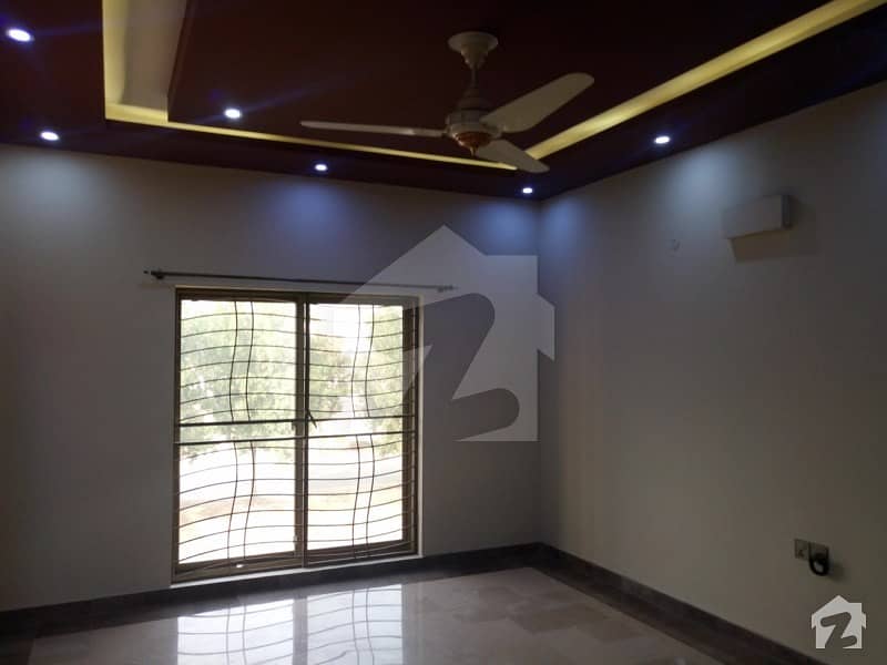House In Bahria Orchard Sized 2250  Square Feet Is Available