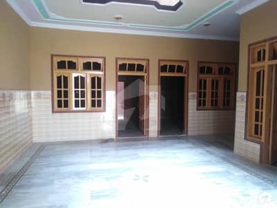 پکھا غلام پشاور میں 7 کمروں کا 7 مرلہ مکان 1.2 کروڑ میں برائے فروخت۔