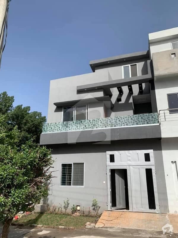 الرحیم گارڈن لاہور میں 3 کمروں کا 3 مرلہ مکان 72 لاکھ میں برائے فروخت۔