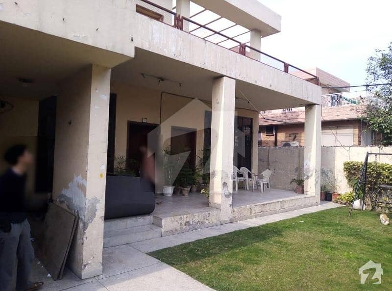 1 Kanal Old Sale Full House Is Available For Sale In Dha Phase 1