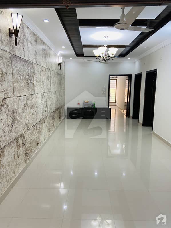 10 Marla Brandnew house for rent in Bahria town phase 3.