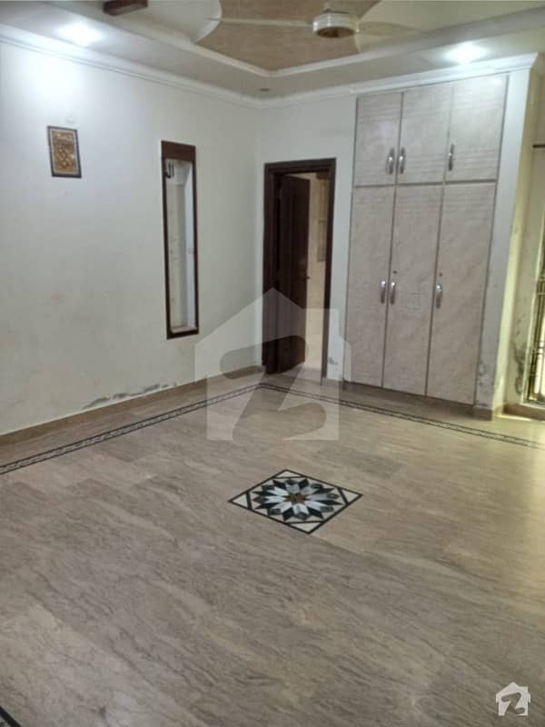 10 Marla Upper Portion For Rent In Pak Arab Phase 1