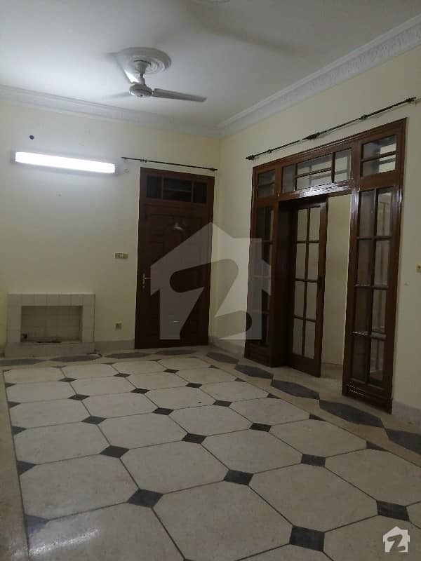 House Is Available For Rent In Allama Iqbal Town