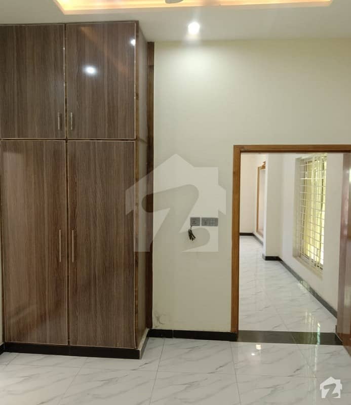 10 Marla Portion For Rent At Prime Location In Pak Arab Society Lahore