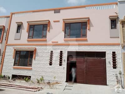 House For Grabs In 1800 Square Feet Karachi