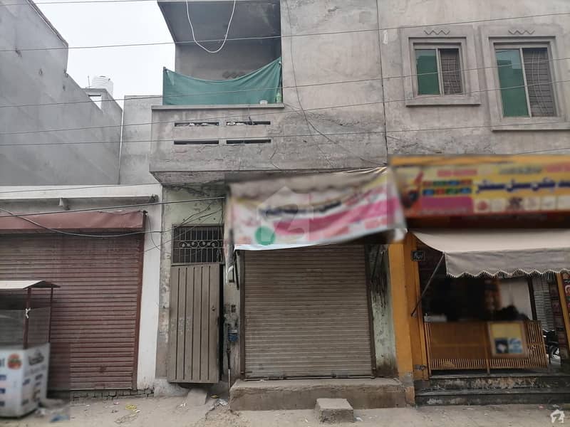 ملتان روڈ لاہور میں 2 مرلہ دکان 80 لاکھ میں برائے فروخت۔