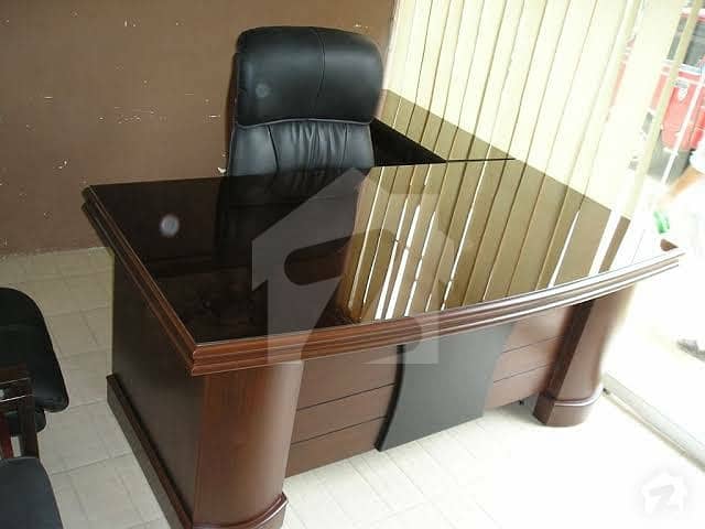 Office Of 250  Square Feet For Rent In Gulshan-E-Iqbal Town