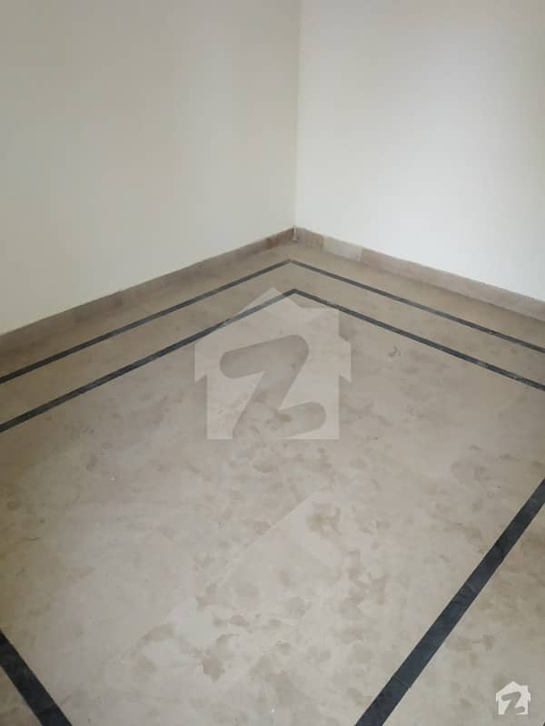 900  Square Feet Penthouse For Rent In Jamia Millia Road