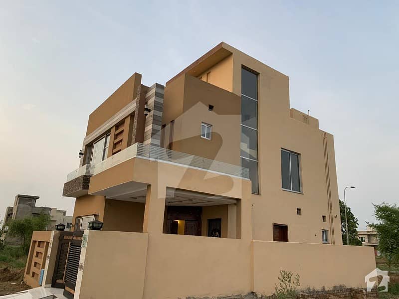 5 Marla Beautiful Lavish House For Sale In Dha 9 Town