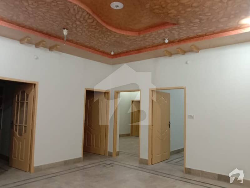 عباس بنگلوں رحیم یار خان میں 4 کمروں کا 6 مرلہ مکان 1.25 کروڑ میں برائے فروخت۔