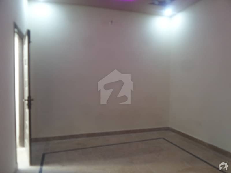 Stunning and affordable Upper Portion available for Rent in Gulshan Abad