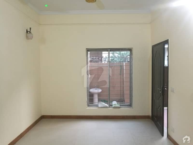 1125  Square Feet Upper Portion Is Available For Rent In Johar Town