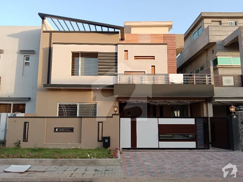 10 Marla Brand New House For Sale In Bahria Town Phase 8 Block C
