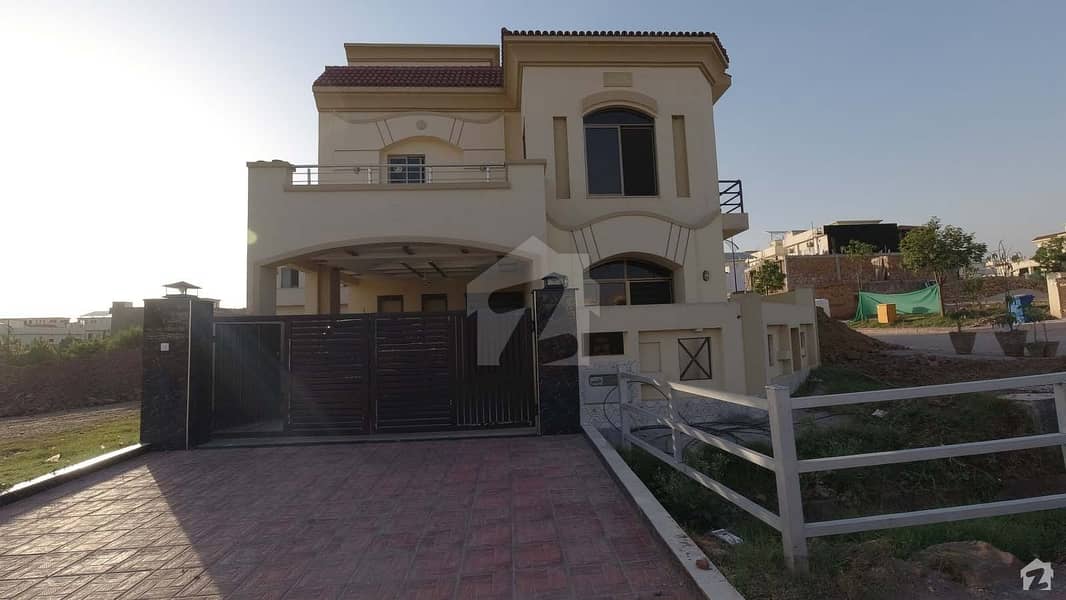 Double Storey 10 Marla House For Sale In Bahria Enclave, Islamabad.