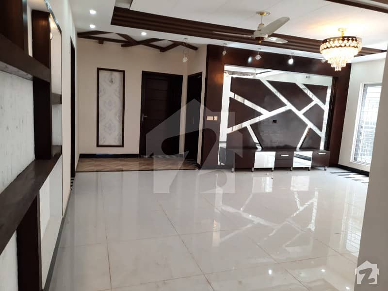 1 Kanal Brand New Beautiful House Available For Sale