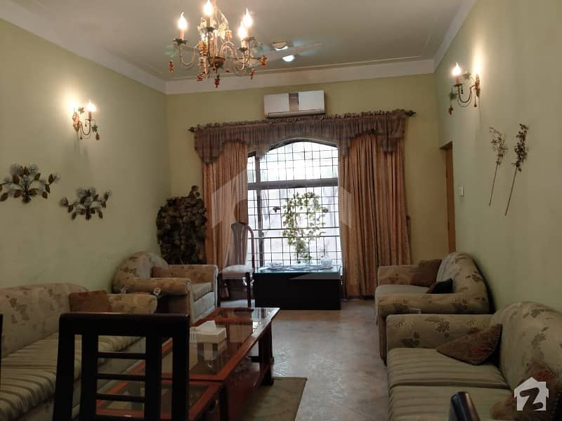 ٹاؤن شپ ۔ سیکٹر بی2 ٹاؤن شپ لاہور میں 4 کمروں کا 10 مرلہ مکان 2.15 کروڑ میں برائے فروخت۔