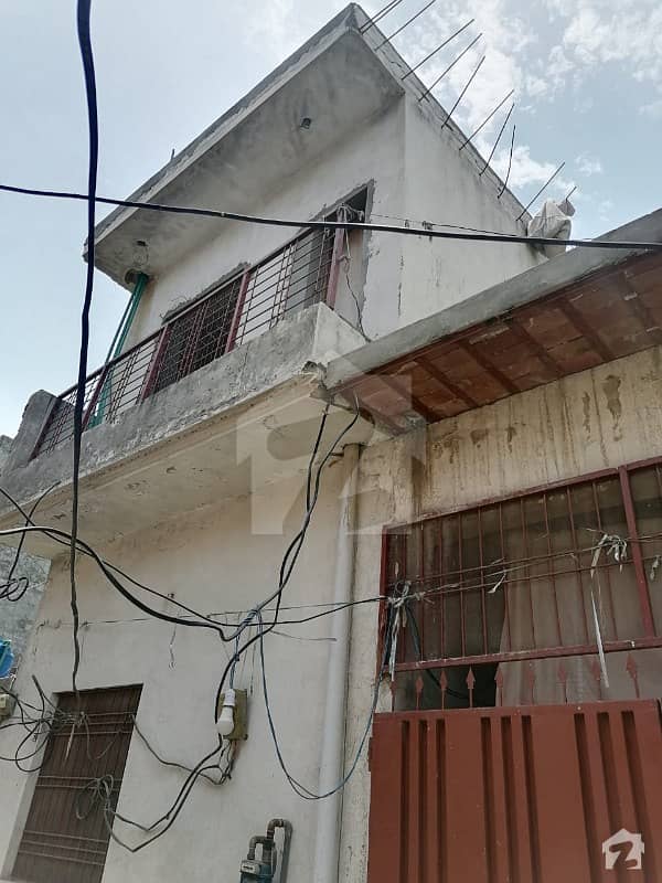 نشاط کالونی لاہور میں 4 کمروں کا 5 مرلہ مکان 68 لاکھ میں برائے فروخت۔
