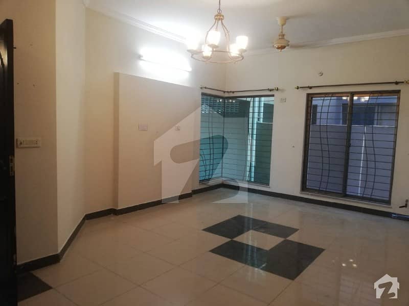 Askari 11 Sector A  3 Bed 10 Marla House for Rent