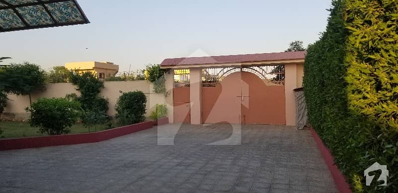 Double Storey Villa Available On Rent For School Purpose