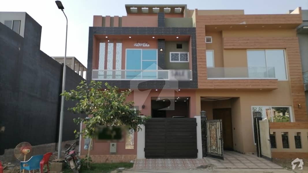 الکبیر ٹاؤن رائیونڈ روڈ لاہور میں 3 کمروں کا 3 مرلہ مکان 76 لاکھ میں برائے فروخت۔