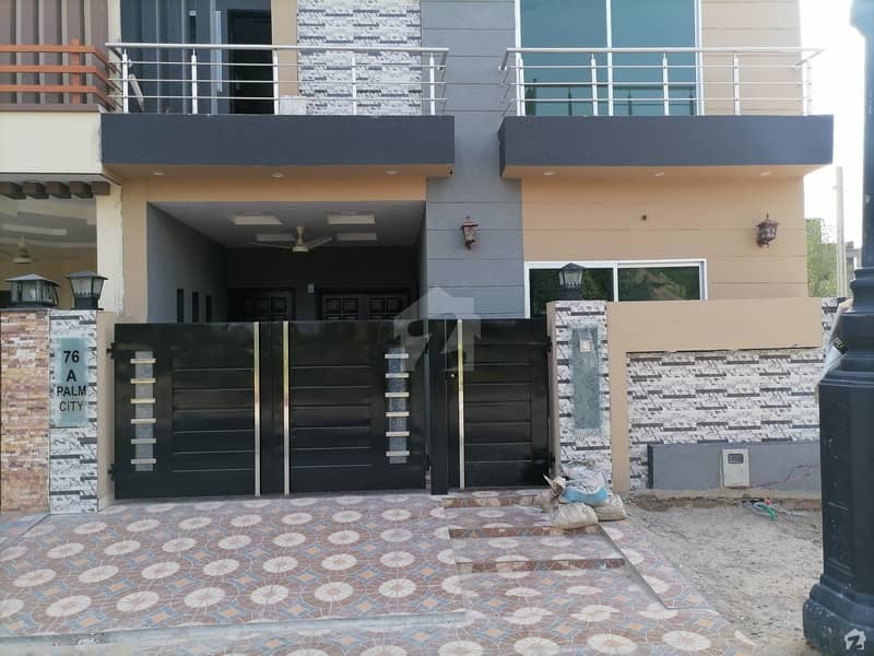 House Of 5 Marla In Ferozepur Road Is Available
