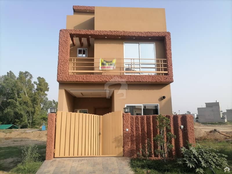 A Good Option For Sale Is The House Available In Ferozepur Road In