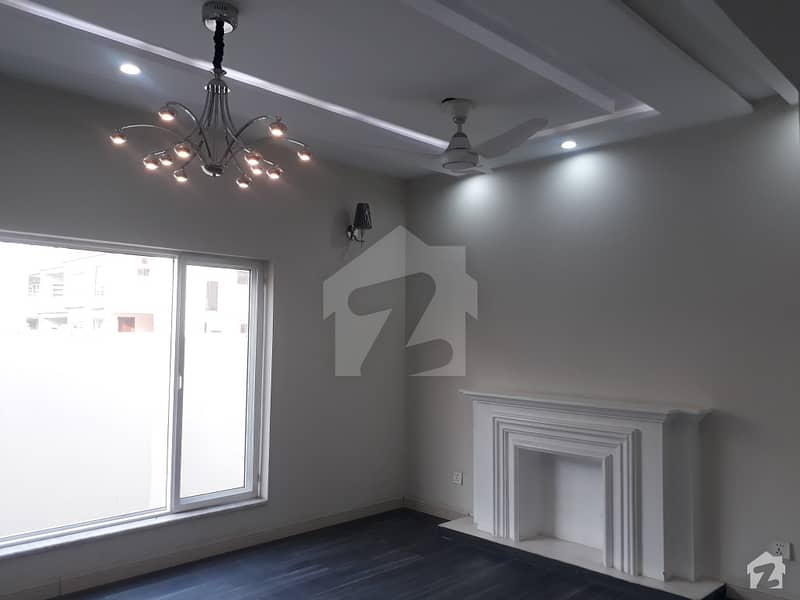 Own A House In 1 Kanal Lahore