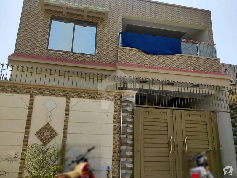 A Stunning House Is Up For Grabs In Fatima Jinnah Town Multan Fatima