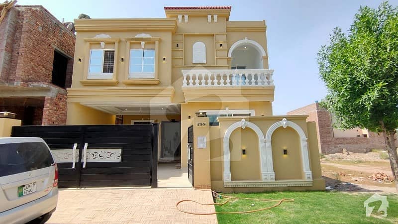 11 Marla Spanish Beautiful House For sale in Wapda town phase 2