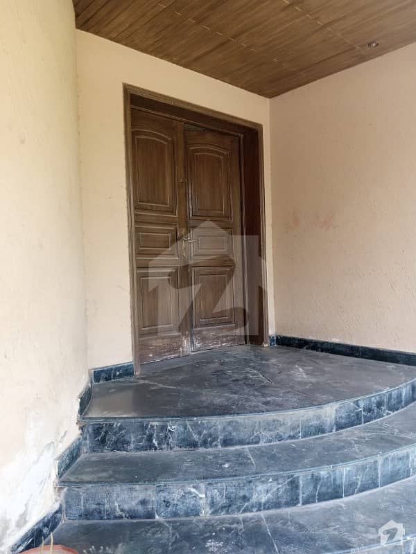 1 Kanal Owner Built House With Basement Hall In Dha Phase 4 Ideal Location Near Market Masjid