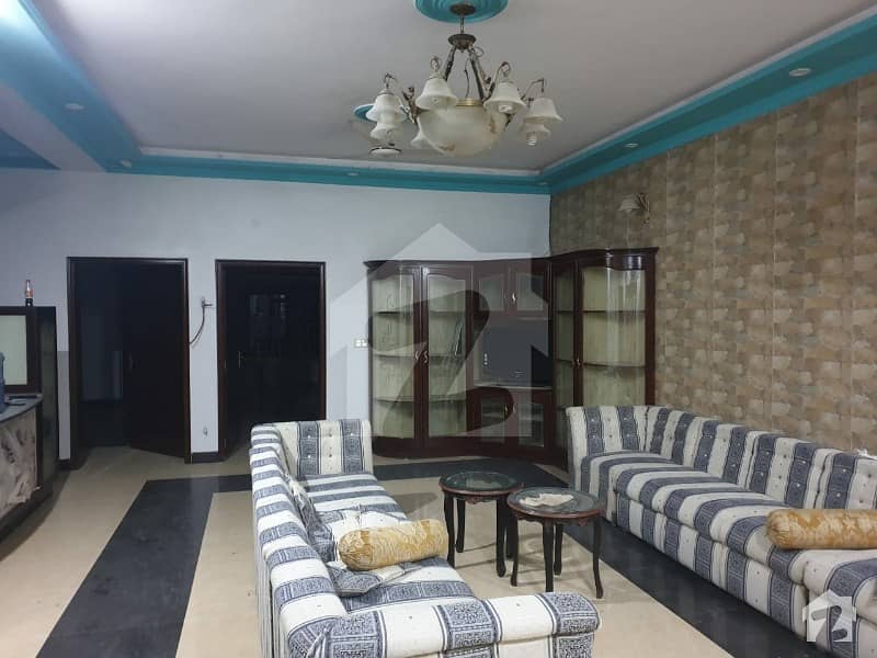 Fully Furnished  Lower Portion Residence
