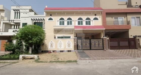 فارمانئیٹس ہاؤسنگ سکیم ۔ بلاک ایم فارمانئیٹس ہاؤسنگ سکیم لاہور میں 4 کمروں کا 6 مرلہ مکان 1.5 کروڑ میں برائے فروخت۔ فارمانئیٹس ہاؤسنگ سکیم ۔ بلاک ایم فارمانئیٹس ہاؤسنگ سکیم لاہور میں 4 کمروں کا 6 مرلہ مکان 1.5 کروڑ میں برائے فروخت۔
