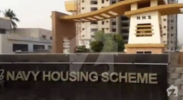 نیوی ہاؤسنگ سکیم کارساز کراچی میں 5 کمروں کا 16 مرلہ فلیٹ 1.3 لاکھ میں کرایہ پر دستیاب ہے۔