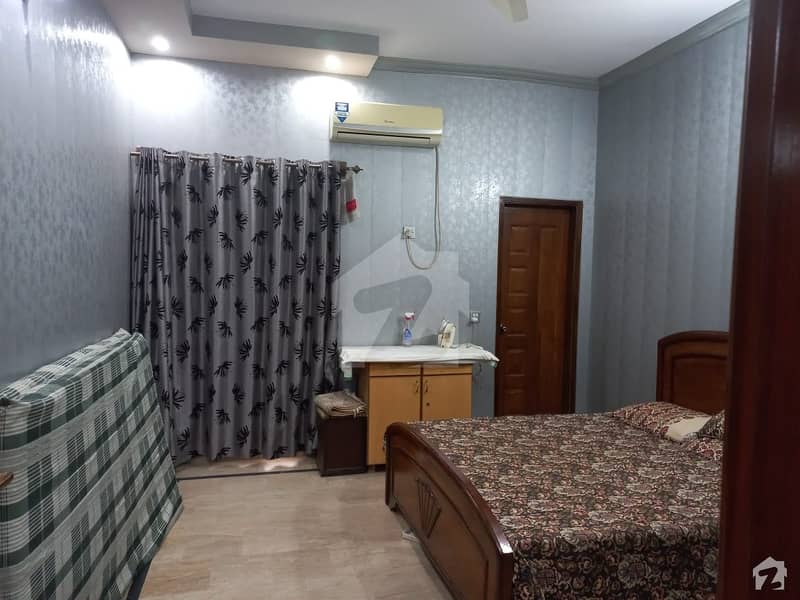 منصورہ ہومز لاہور میں 5 کمروں کا 6 مرلہ مکان 1.35 کروڑ میں برائے فروخت۔
