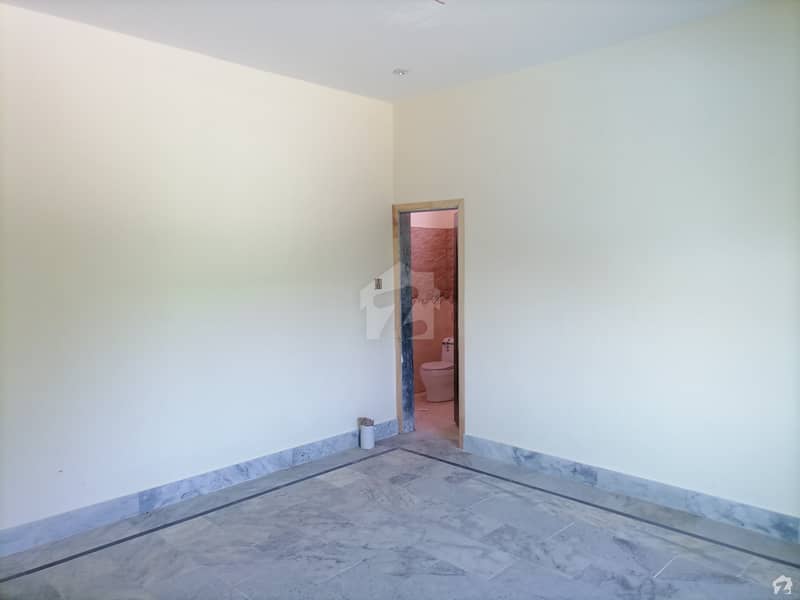 4.5 Marla House In Angoori Road For Sale At Good Location