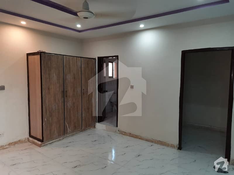 Flat For Sale In Gulberg
