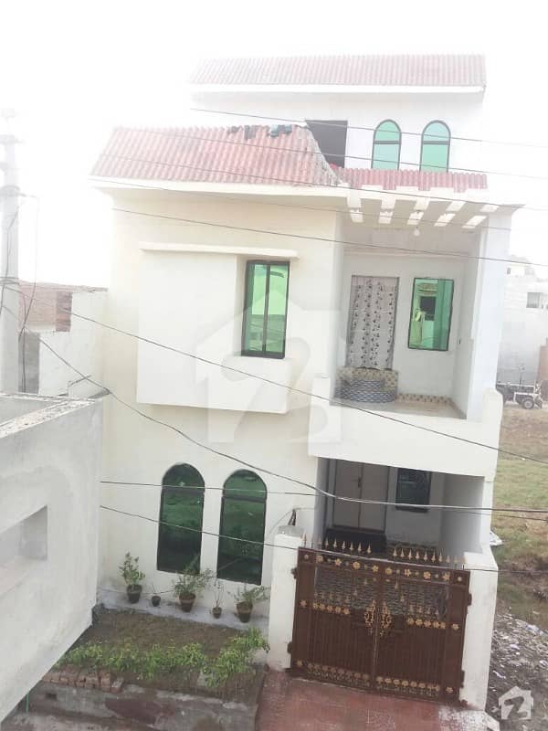 900 Square Feet House In Central Sa Gardens Phase 1 - Furqan Block For Sale