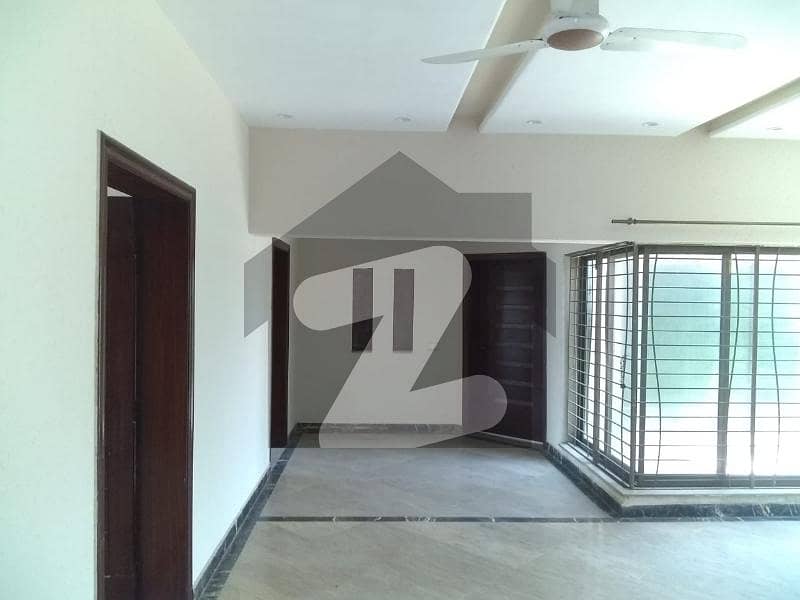 1 Kanal Upper Portion Is Available For Rent In Sui Gas Phase 1 Block B Lahore