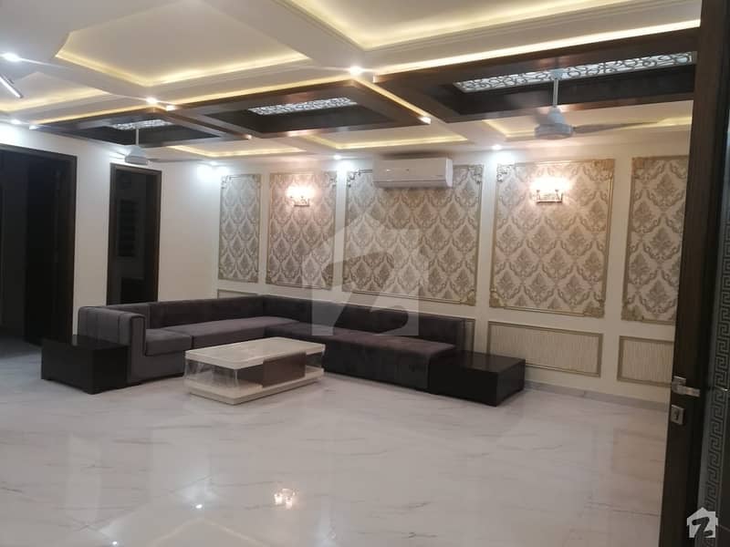 Ideal 10 Marla House Available In Main Canal Bank Road, Lahore