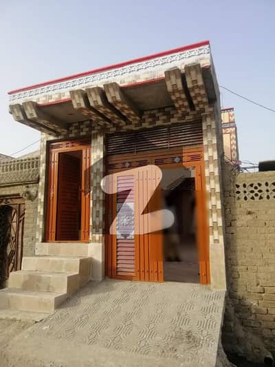 لاڑکانہ - مِیرو خان روڈ لاڑکانہ میں 2 کمروں کا 3 مرلہ مکان 39 لاکھ میں برائے فروخت۔