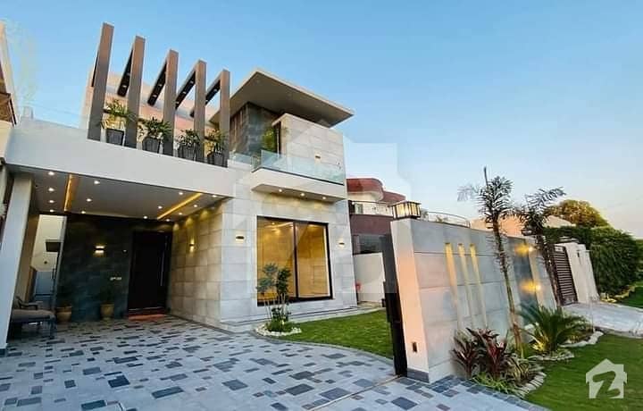 14 Marla House For Sale In DHA Defence