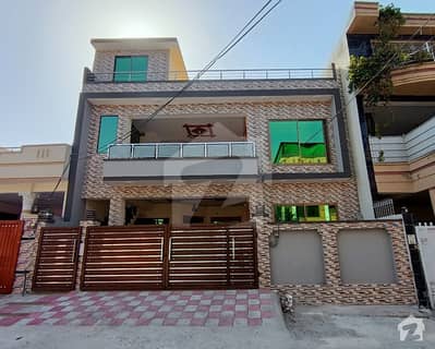 شاہ ولی کالونی واہ میں 6 کمروں کا 10 مرلہ مکان 3 کروڑ میں برائے فروخت۔