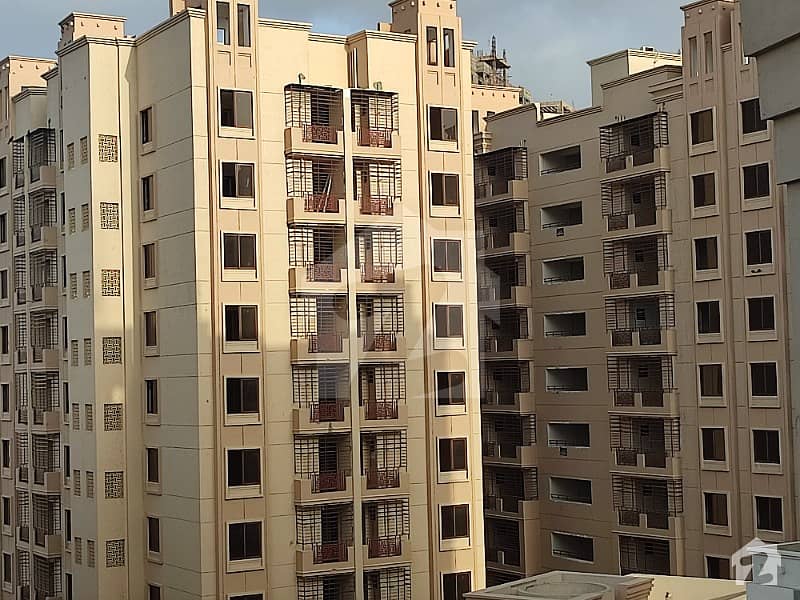 جناح ایونیو کراچی میں 2 کمروں کا 6 مرلہ فلیٹ 70 لاکھ میں برائے فروخت۔ جناح ایونیو کراچی میں 2 کمروں کا 6 مرلہ فلیٹ 70 لاکھ میں برائے فروخت۔