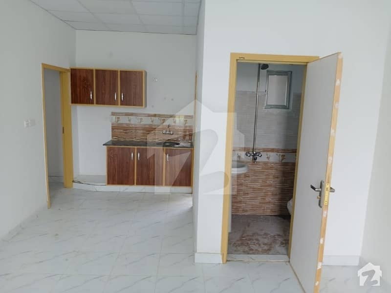 Second Floor Complete 4 Marla Office For Rent